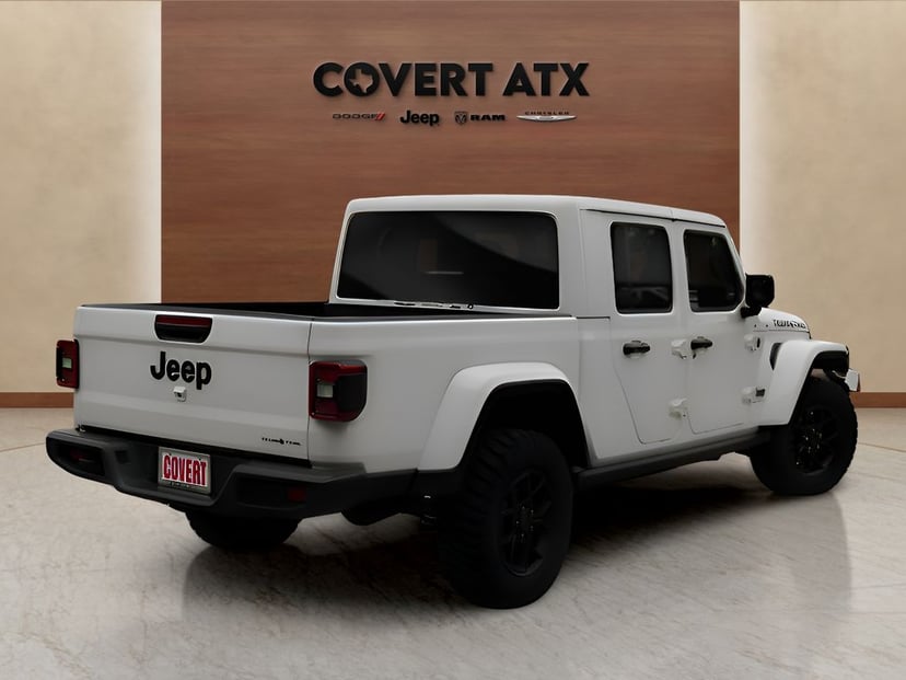 2025 Jeep Gladiator - Image 2