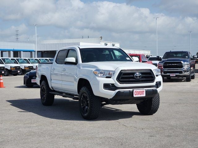 2022 Toyota Tacoma - Image 2