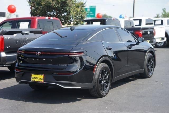 2023 Toyota Crown - Image 2