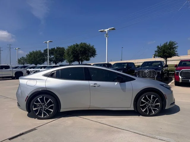 2026 Toyota Prius - Image 2