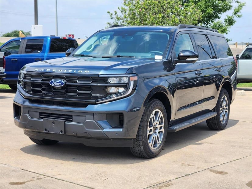 2026 Ford Expedition - Image 1