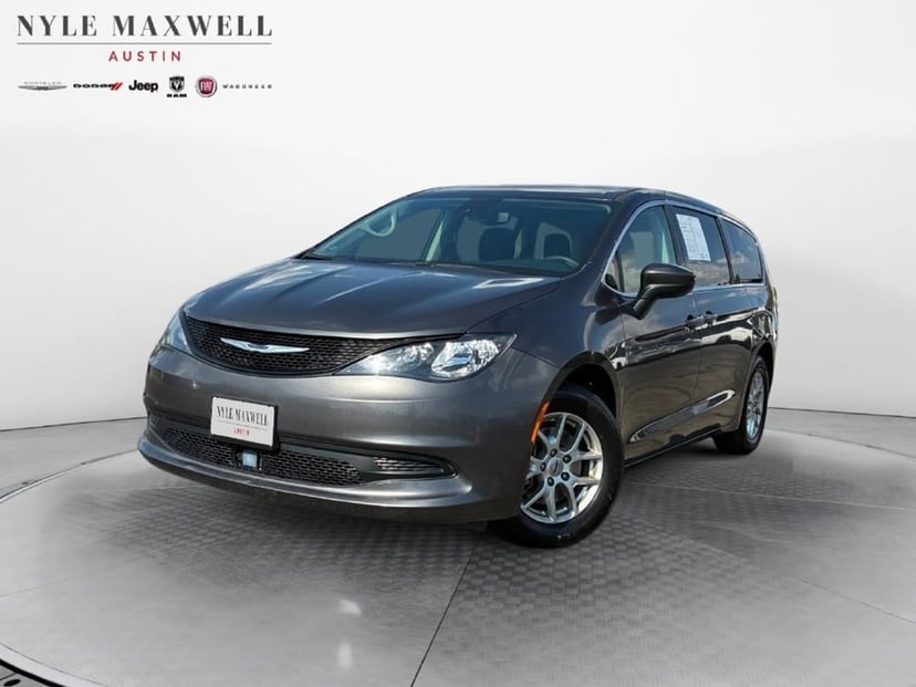 2023 Chrysler Voyager - Image 1