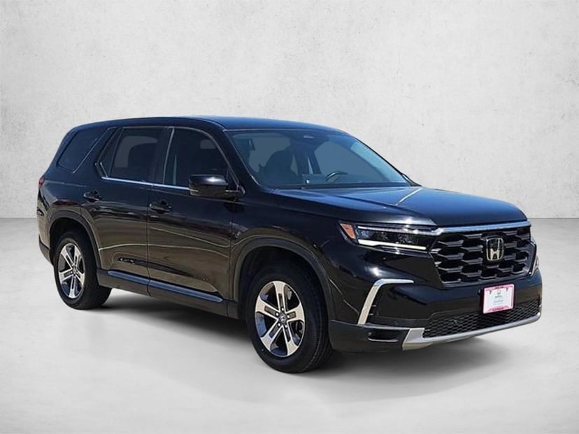 2023 Honda Pilot - Image 1
