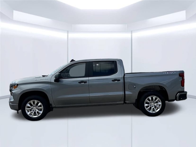 2026 Chevrolet Silverado 1500 - Image 1