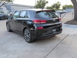 2018 Hyundai Elantra GT - Preview 7