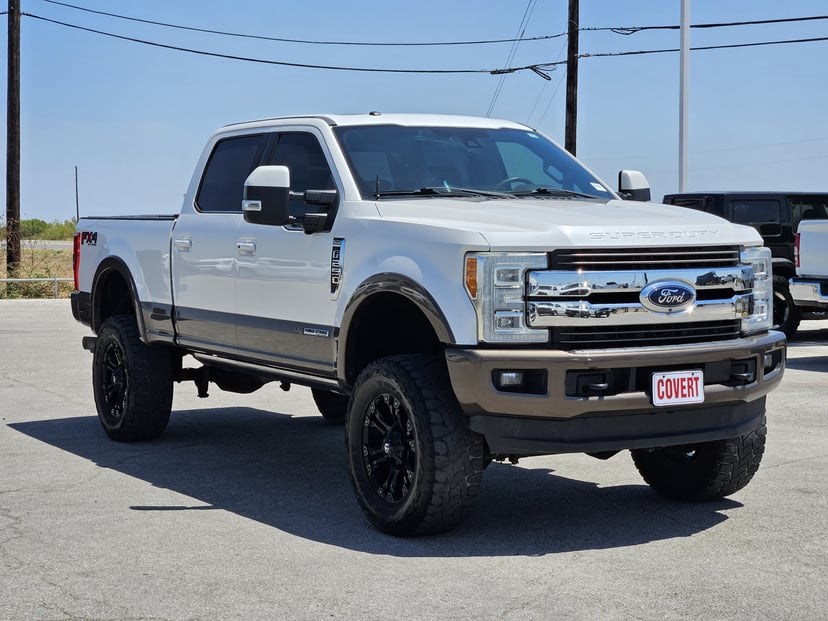 2017 Ford F-250 - Image 3