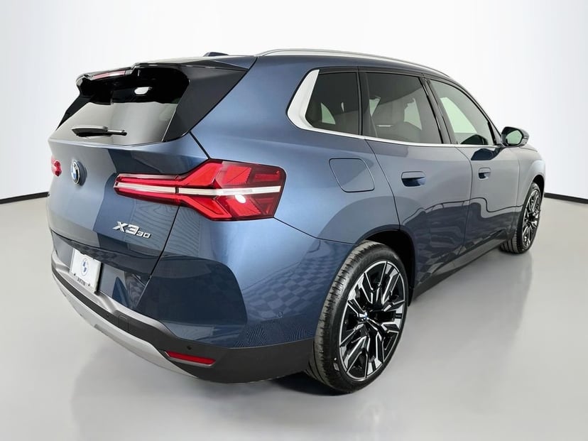 2026 BMW X3 - Image 3