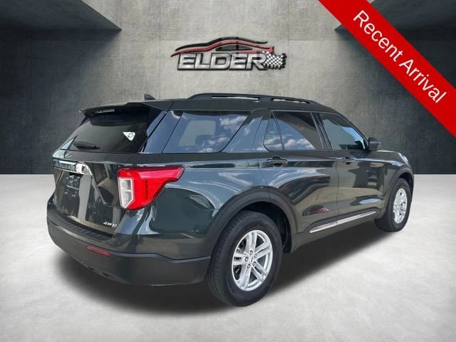 2023 Ford Explorer - Image 2