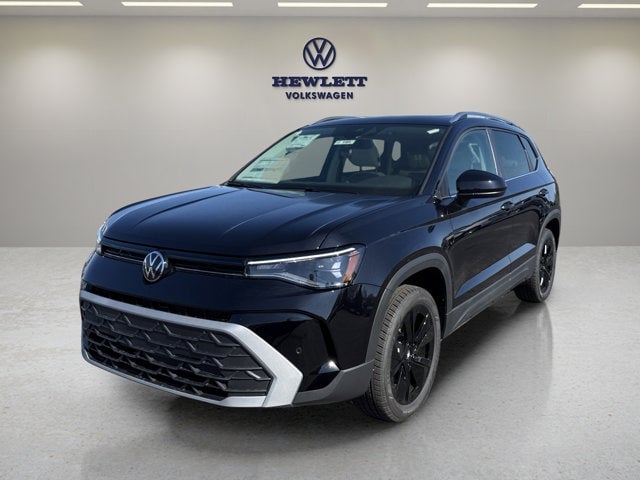 2026 Volkswagen Taos - Image 1