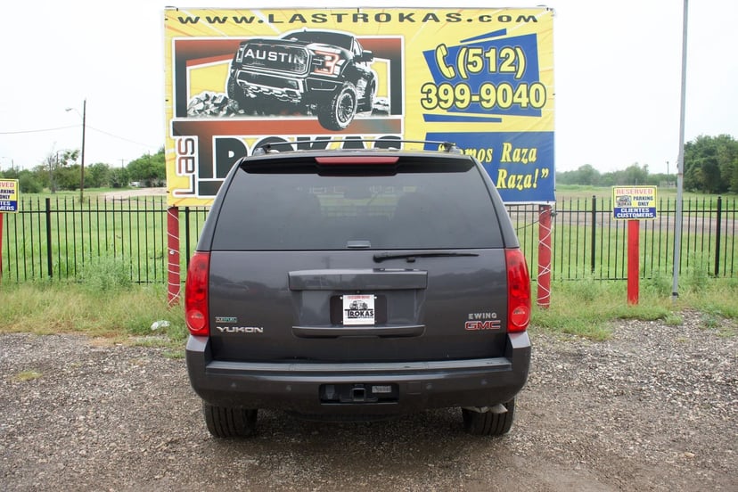 2010 GMC Yukon - Image 3
