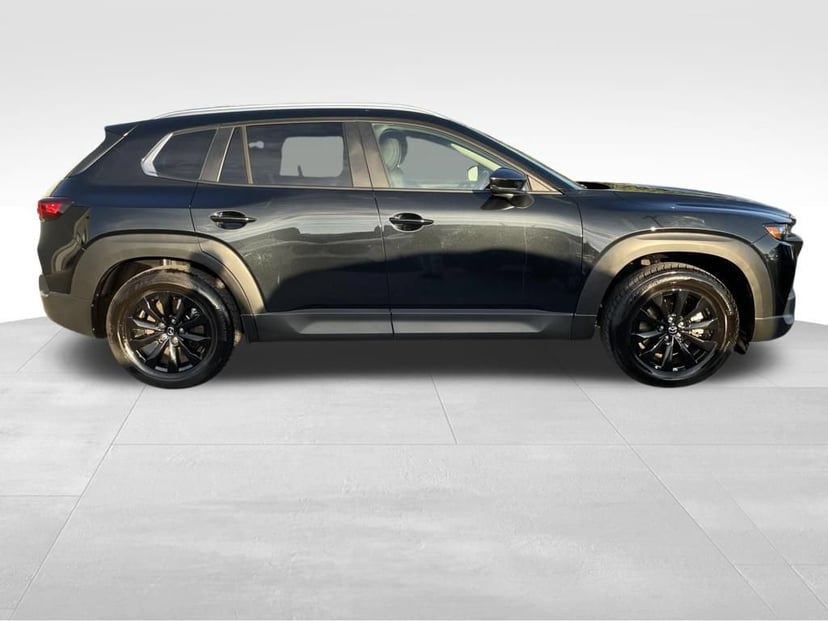 2024 Mazda CX-50 - Image 2