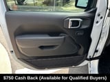 2026 Jeep Gladiator - Preview 15