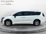 2027 Chrysler Pacifica - Preview 13