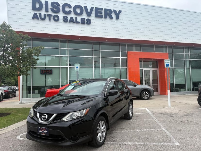 2017 Nissan Rogue Sport - Image 1