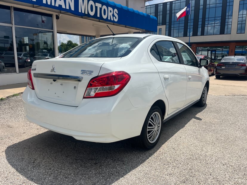 2019 Mitsubishi Mirage G4 - Image 2