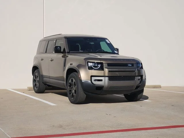 2026 Land Rover Defender - Image 2
