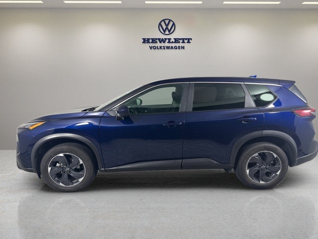 2024 Nissan Rogue - Image 2