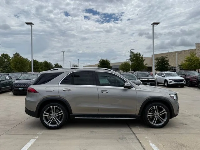 2021 Mercedes-Benz GLE - Image 2