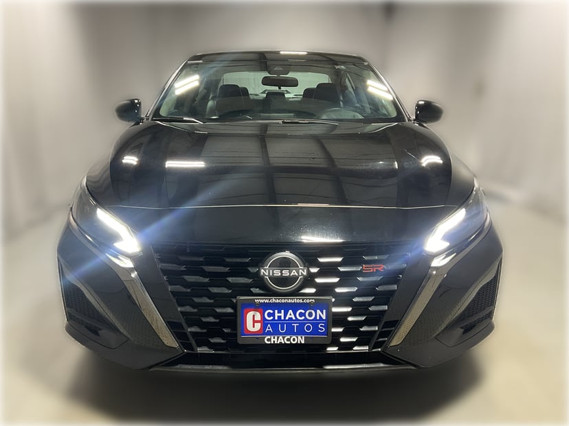 2025 Nissan Altima - Image 3