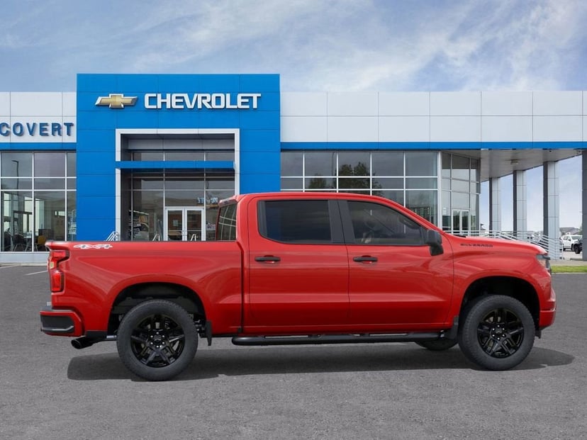 2026 Chevrolet Silverado 1500 - Image 2