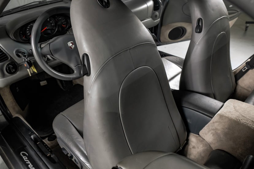 2001 Porsche 911 Carrera - Image 3