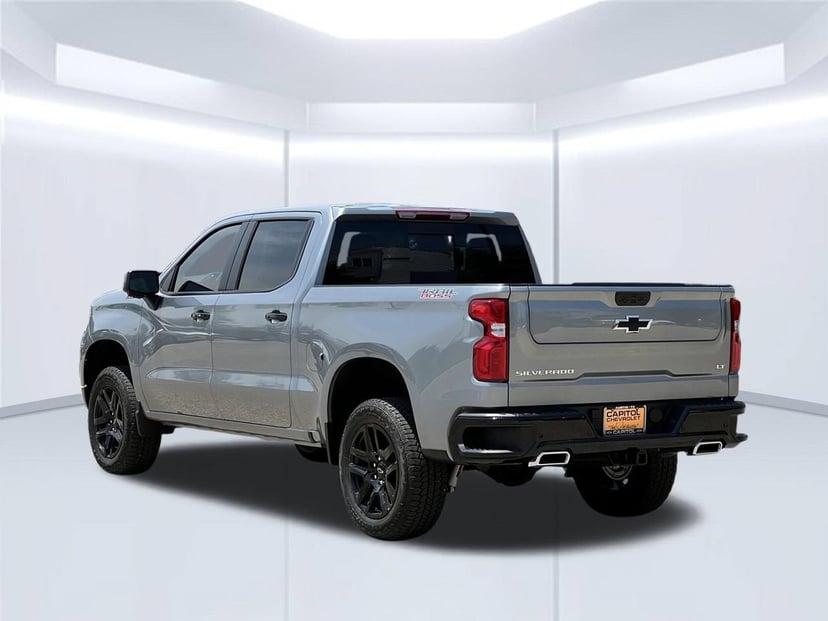 2026 Chevrolet Silverado 1500 - Image 2