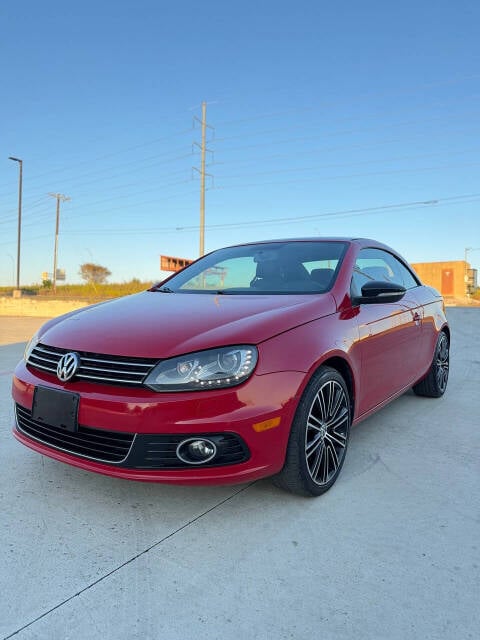 2013 VOLKSWAGEN Eos - Image 1