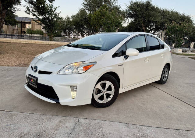 2015 Toyota Prius - Image 1