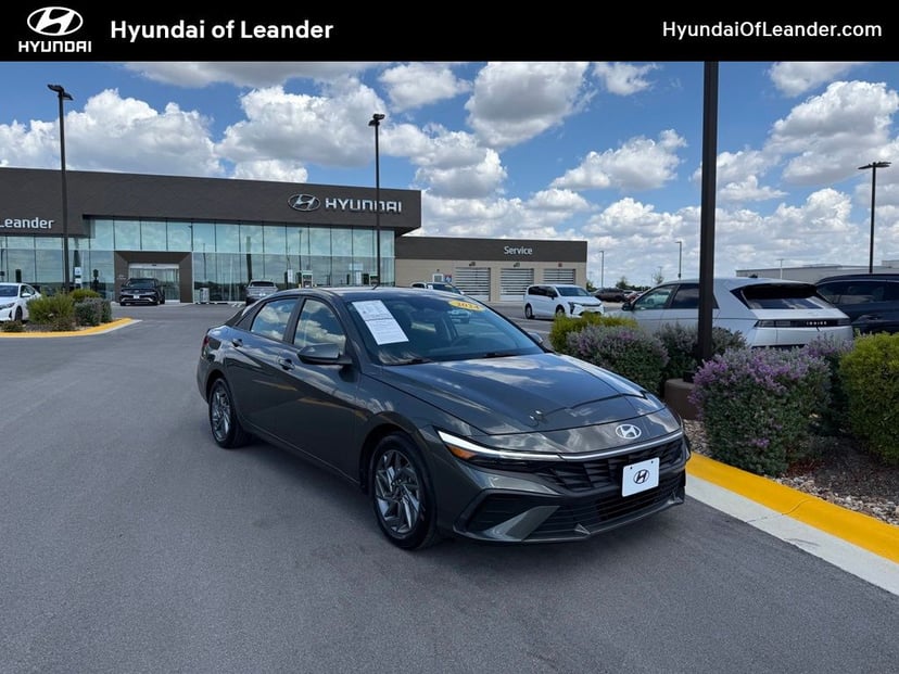 2024 Hyundai Elantra - Image 1
