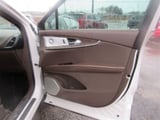 2016 Lincoln MKX - Preview 10