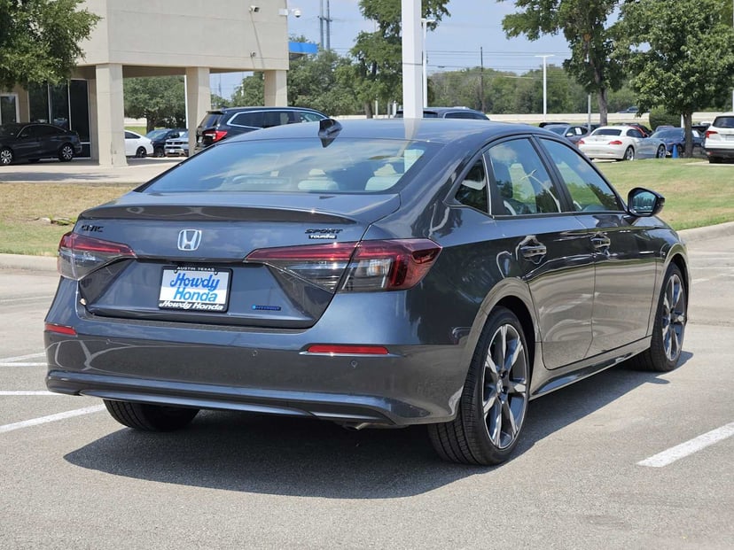 2026 Honda Civic Hybrid - Image 3