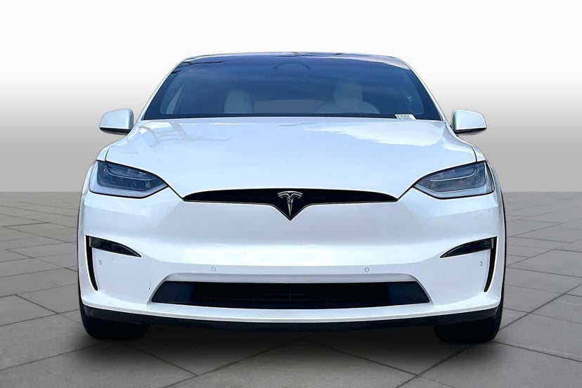 2022 Tesla Model X - Image 3