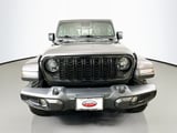 2024 Jeep Gladiator - Preview 3