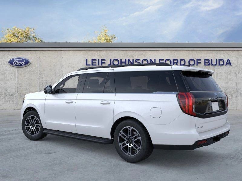 2026 Ford Expedition MAX - Image 3