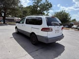 2002 Toyota Sienna - Preview 4