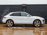2026 Porsche Macan - Preview 8