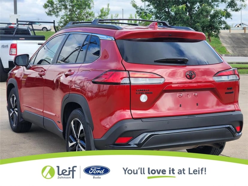 2024 Toyota Corolla Cross - Image 3