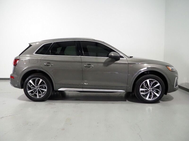 2023 Audi Q5 - Image 2