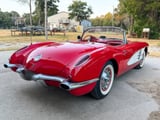 1960 Chevrolet Corvette - Preview 9