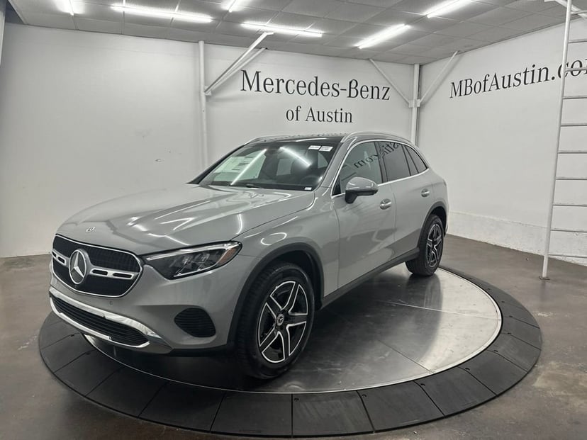 2027 Mercedes-Benz GLC - Image 1