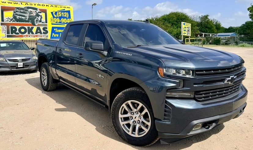 2020 Chevrolet Silverado - Image 2