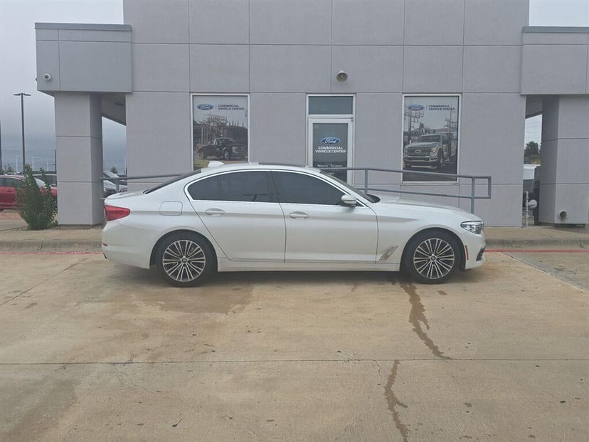 2019 BMW 5 Series - Image 1