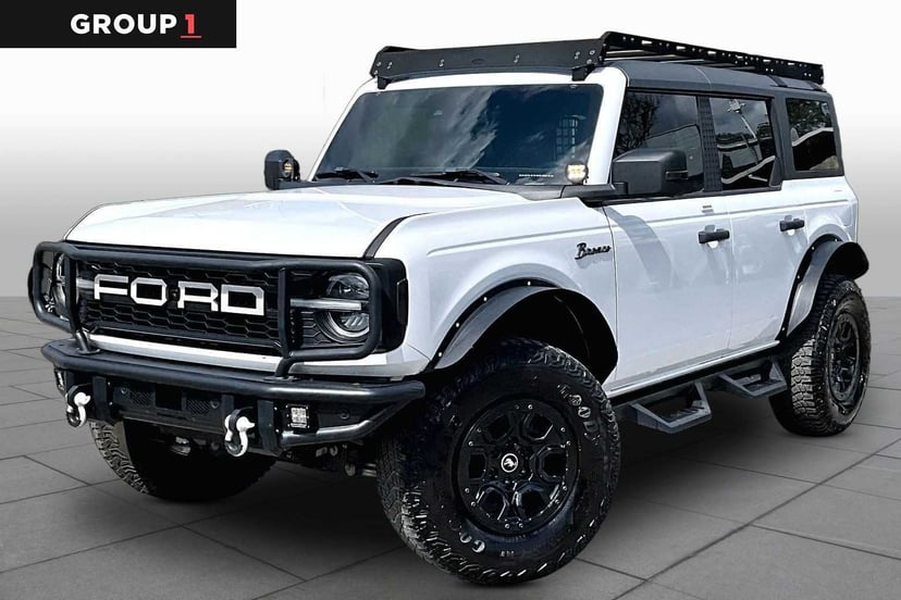 2022 Ford Bronco - Image 1