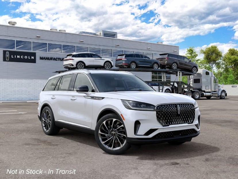 2027 Lincoln Aviator - Image 1