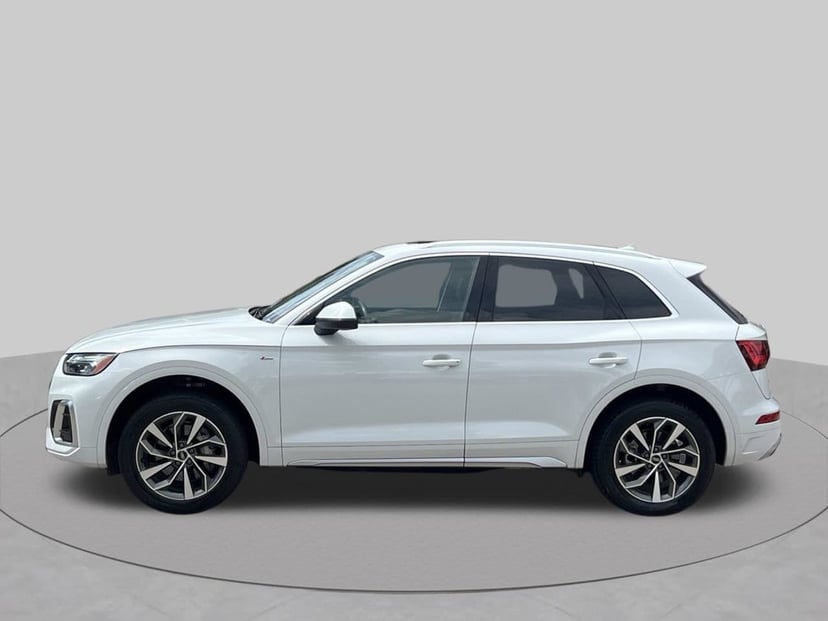 2024 Audi Q5 - Image 2