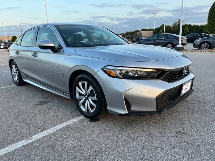 2025 Honda Civic - Image 3