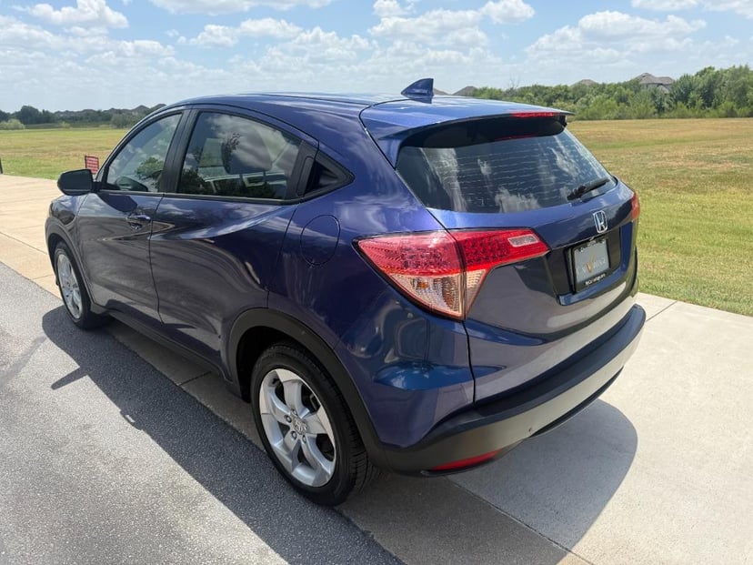 2016 Honda HR-V - Image 3