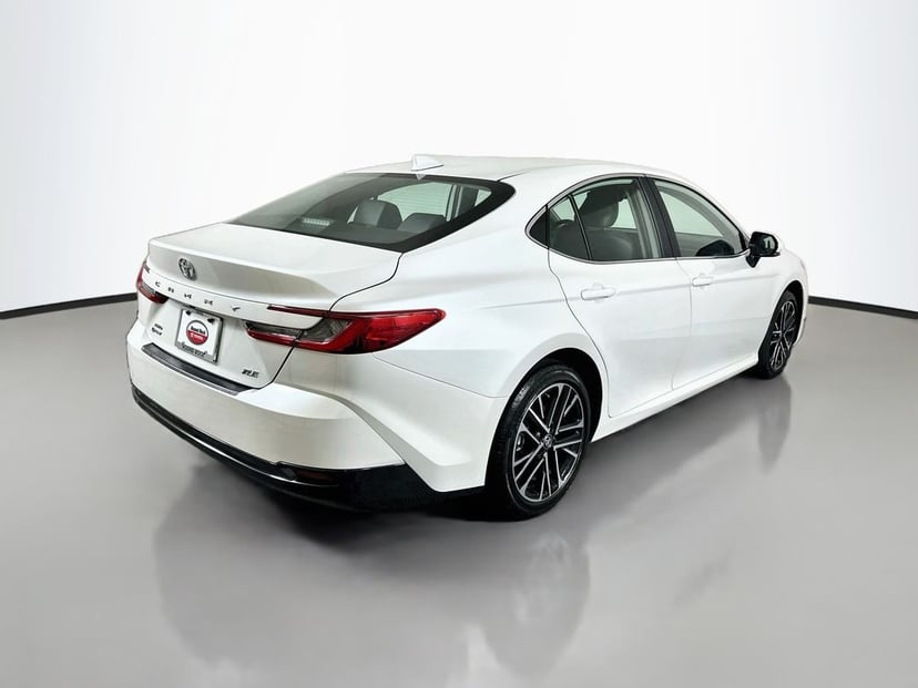 2026 Toyota Camry - Image 3