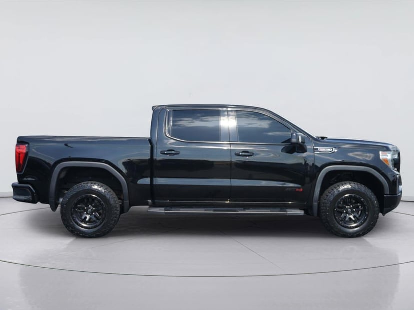 2020 GMC Sierra 1500 - Image 2