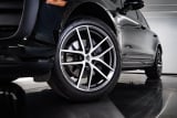 2024 Porsche Macan - Preview 12